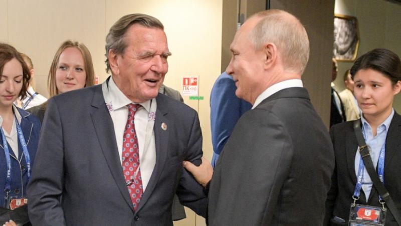 Руският президент Владимир Путин се срещна с Герхард Шрьодер по