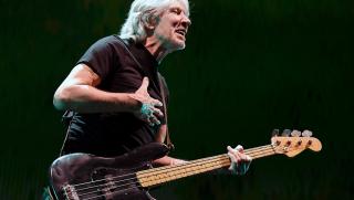 Потребителите на Twitter застанаха на страната на британския музикант Роджър