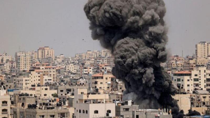 Каква ти световна криза без огнището в Газа?След три дни