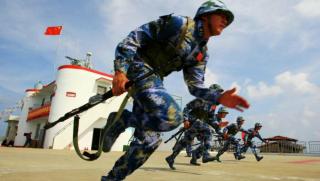 Китайската армия продължава ученията си край Тайван От Пекин дават