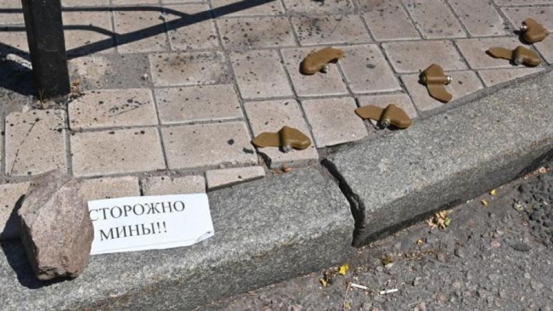 Смърт под краката: кървавите венчелистчета“, разпръснати в ДонбасХиляди мини „Венчелистчета“