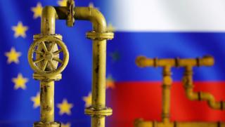 Антируското петролно ембарго на ЕС ще влезе в сила на