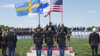 Влизането на Швеция и Финландия в НАТО представлява по сериозна заплаха