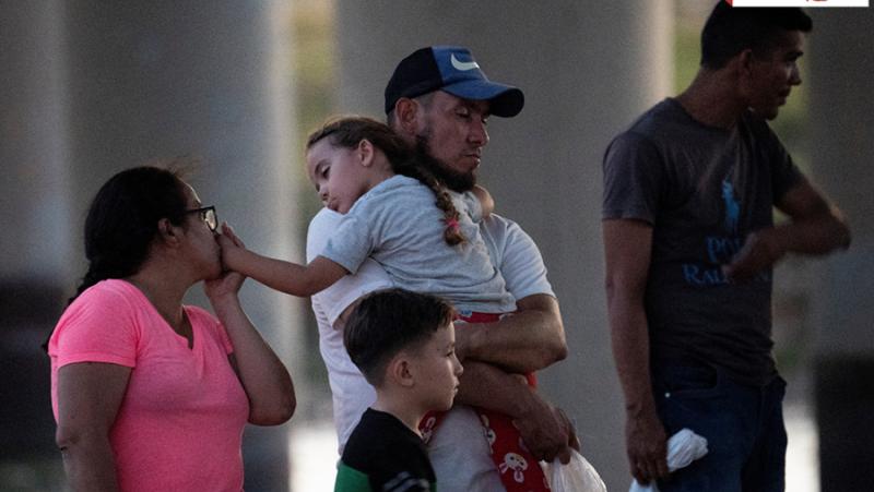 Една мексиканска майка все още не може да излезе от