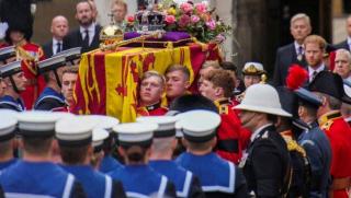 Брежнев, световно погребение, Елизабет II