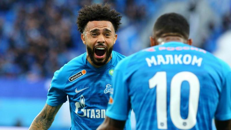 Играчите на “Зенит Санкт Петербург Малком и Клаудиньо поискаха от