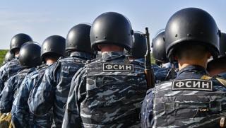 Защо властите не бързат да мобилизират силите за сигурност Русия