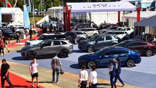 Автомобилната индустрия в Китай отбеляза положителен ръст на приходите през