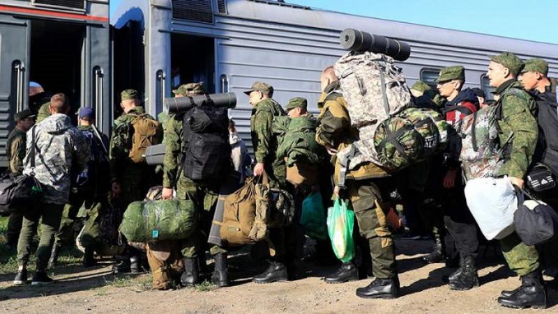 През 7-ия месец спецоперацията формално продължава. Но по същество на