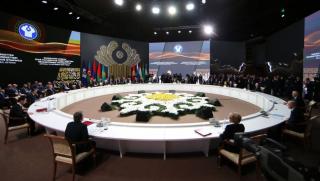 Към срещата на лидерите на страните от ОНД в АстанаНа