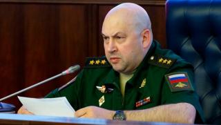 Вечерта на 18 октомври 2022 г генерал Сергей Суровикин разговаря