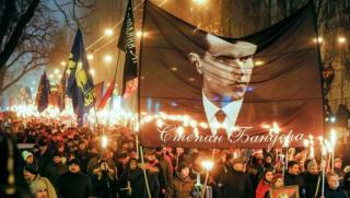 Киев подтикван от англосаксонците САЩ и Великобритания се опитва