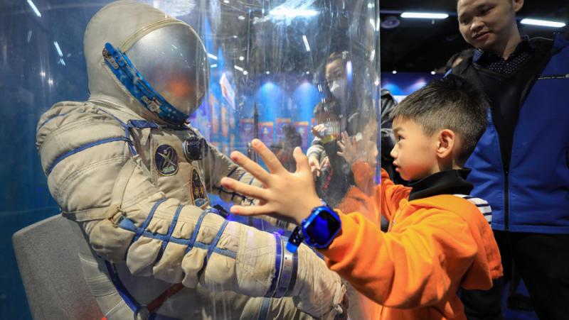 Китайската лаборатория за изследване на дълбокия космос стартира нова програма