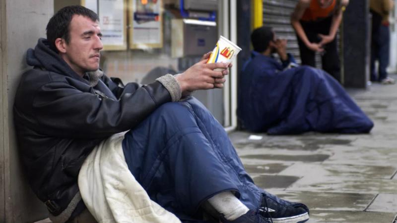 Един на всеки осем души в Бристол пропуска хранене или