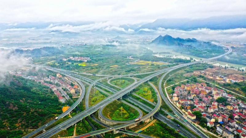 Общо 299 нови проекта за скоростни, национални и провинциални магистрали