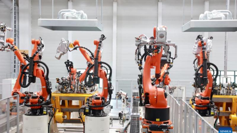 Китай е най-големият в света пазар на превозни средства с