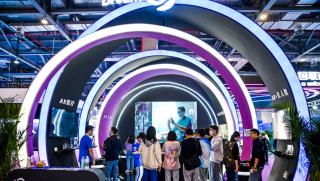 Китайската индустрия за виртуална реалност VR привлече силни инвестиции и