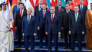 Втората студена война, Русия, разчита, Азия