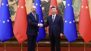 Днес в Пекин китайският председател Си Дзинпин се срещна с