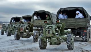 На всички полигони на руските въоръжени сили военнослужещите преминават интензивна