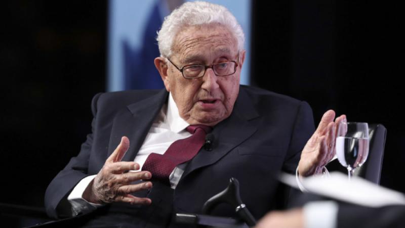 Би било логично, макар и несправедливо, да се обвиняват руснаците