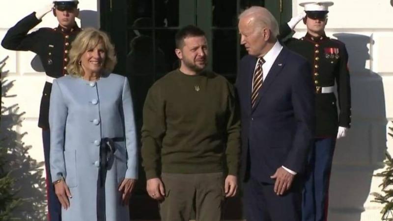 При майка си родна с последни привети бързам да се