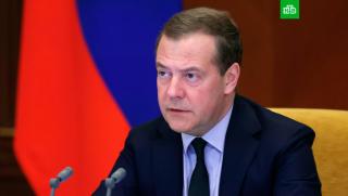 Дмитрий Медведев предрече гражданска война в САЩ и разпадането на