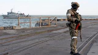 Азовско море се милитаризира Русия се готви да разположи две