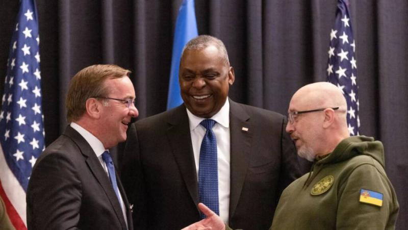 Събралите се в петък в американската база край германския град