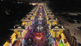 Седемте почивни дни за Пролетния фестивал в Китай приключиха в