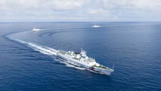 Китайската брегова охрана, японски кораби, напуснат, акватория, островите Дяою