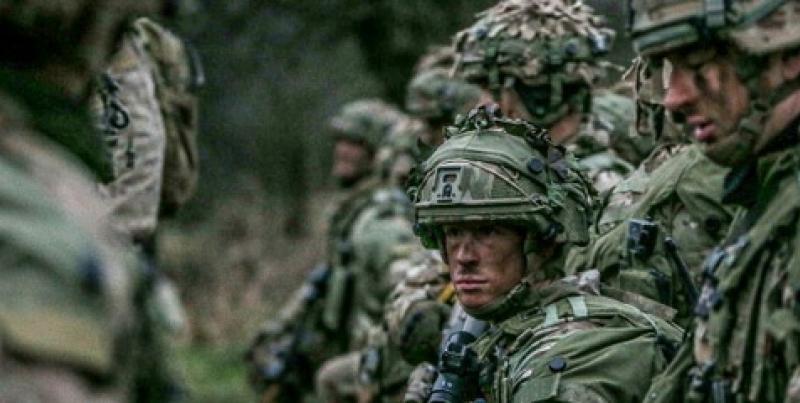 Великобритания излетя от първите пет военни сили Американските генерали говорят