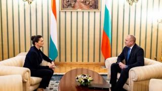 Президентите на Унгария и България Каталин Новак и Румен Радев