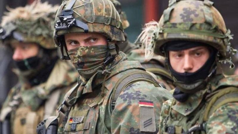 Берлин и Амстердам решават да обединят своите сухопътни сили и