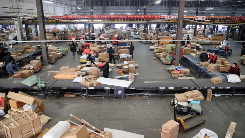 Общият обем на логистиката в Китай през 2022 г. се