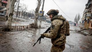 Със завидна последователност американските и украинските пропагандни медии се опитват