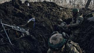 Командващият украинските сухопътни сили Александър Сирски смята че задържането на