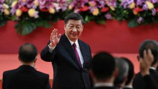 Китайският президент Си Цзинпин беше преизбран за трети път Това