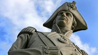 Британски паметници издигнати в чест на по възрастни бели мъже могат