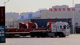 Обемът на външната търговия на Синдзян уйгурския автономен район нарасна с