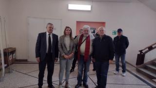Трима Румен Петков-ци, Левицата, дариха, книги, библиотека, Ловеч