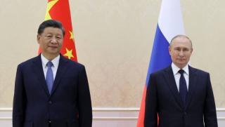Китайският лидер Си Цзинпин е на посещение в Русия Редица