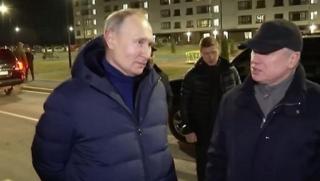 След Крим Владимир Путин посети Мариупол Посещението не беше обявено