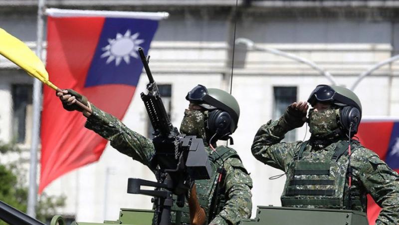 Снимка: Защо Вашингтон спря доставките на въоръжение и оборудване за Тайван