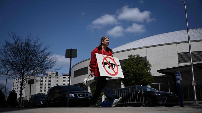 Само през първите три месеца на годината инцидентите с огнестрелни