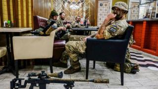 Броят на чуждестранните наемници във въоръжените сили на Украйна бързо