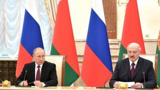 Москва и Минск декларираха готовност да разположат тактическо ядрено оръжие