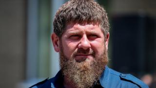 Ръководителят на Чечня Кадиров Батальонът Восток Ахмат на руското министерство на