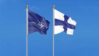 Финландските ВМС проведоха първото си учение след присъединяването на страната