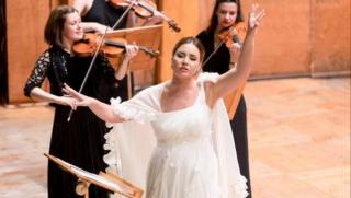 Оперната прима и Фестивалният бароков оркестър на Зефира Вълова сбъднаха